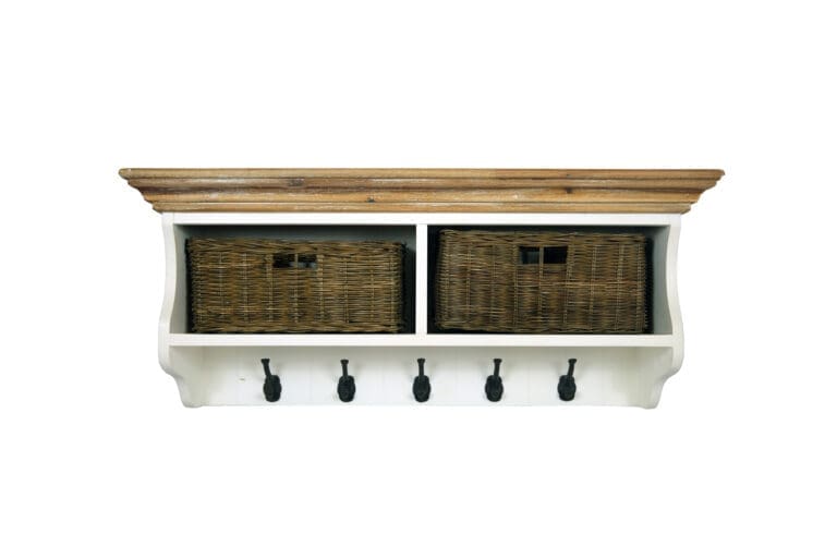 Landelijke kapstok met manden