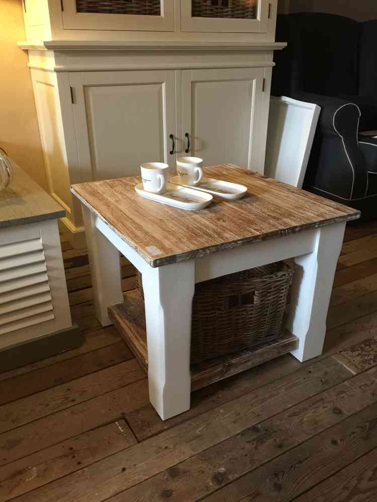 Landelijke salontafel rechte poot