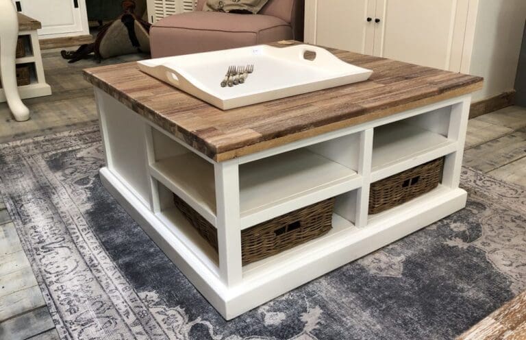 Landelijke salontafel, vierkant, wit, incl. vier manden